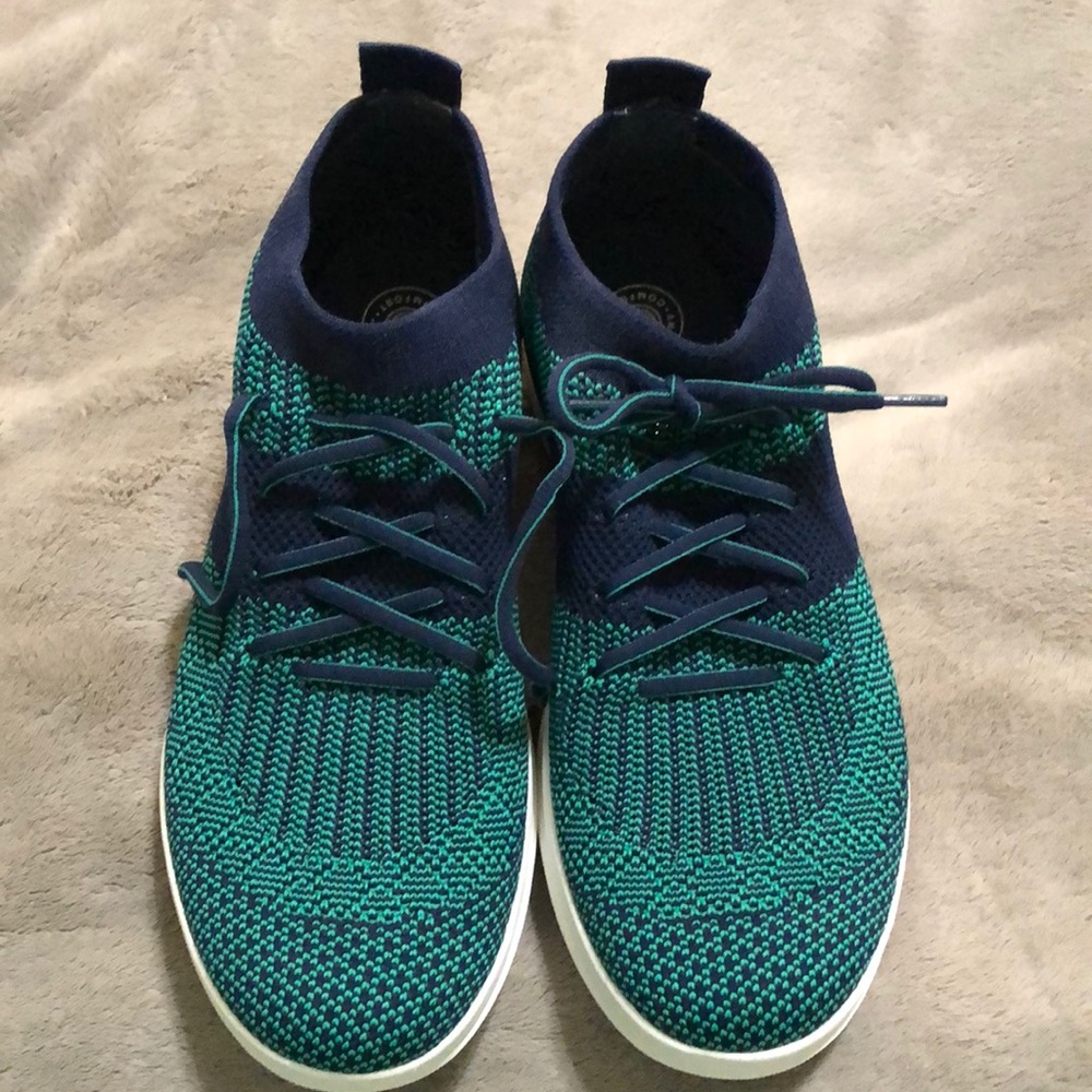 FitFlop Uber knit sneakers size 6 NWOT